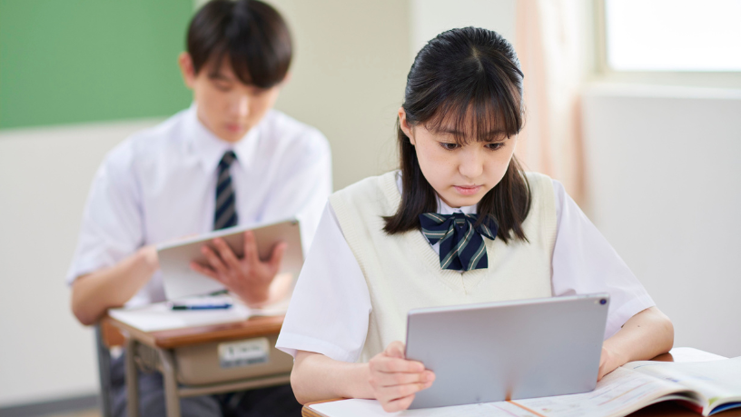 Com Sérgio Bento De Araújo, a formação digital docente se torna caminho para inovação, segurança pedagógica e uso consciente da tecnologia em sala.