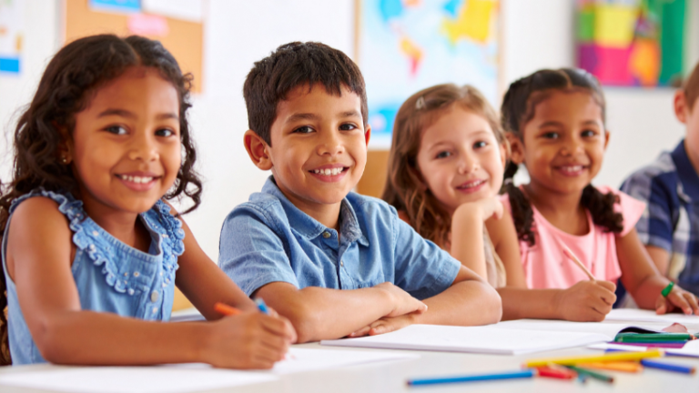 Educação para todos: O papel das políticas públicas e parcerias na ampliação de oportunidades Em “Educação para todos”, Sérgio Bento De Araújo analisa como políticas públicas e parcerias estratégicas ampliam oportunidades e fortalecem o acesso ao ensino de qualidade.